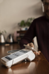 Smart POS transforma o balcão de vendas em um centro de comando empresarial